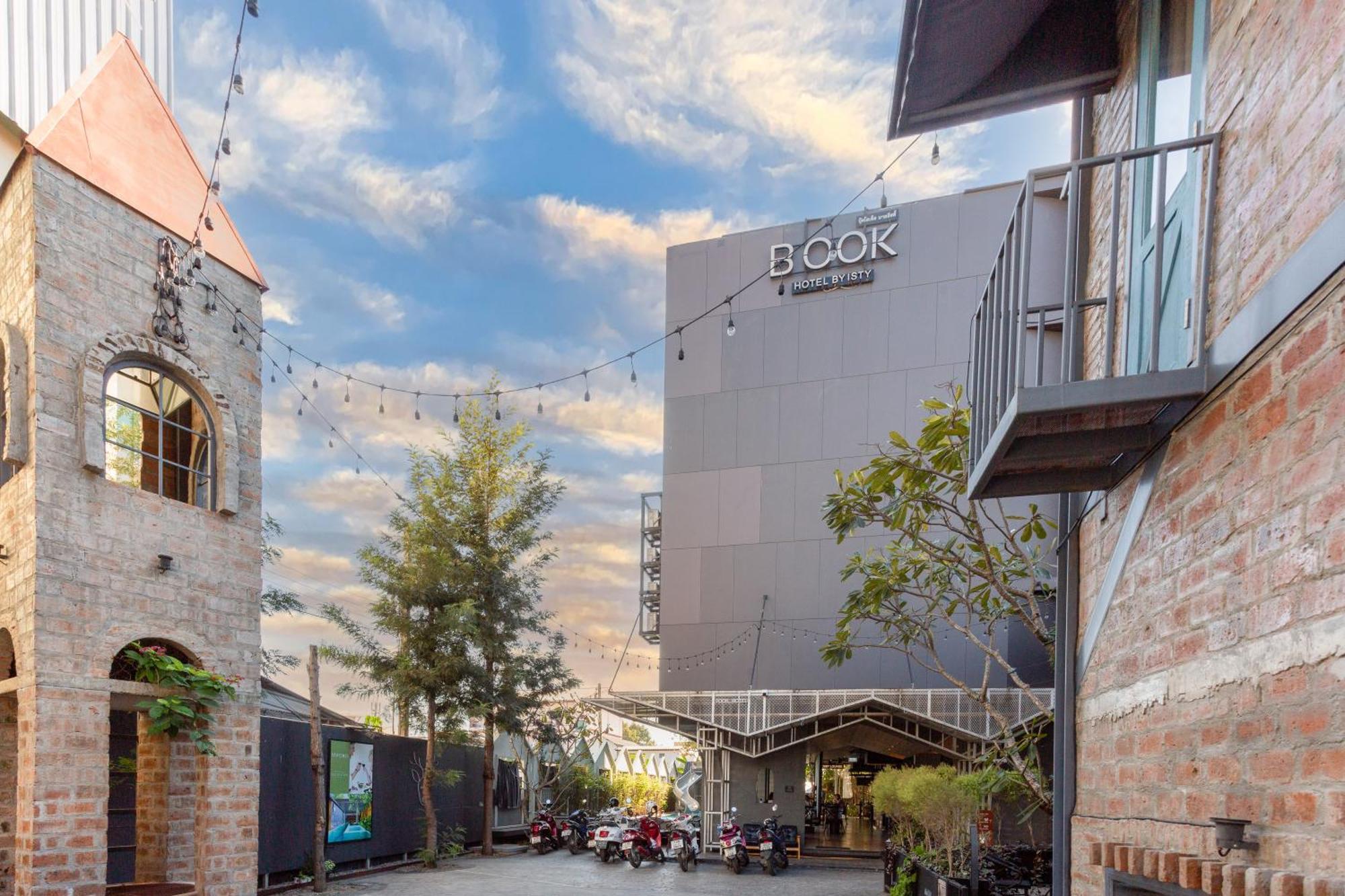 Book Design Hotel -Sha Extra Plus Chiang Mai Exterior photo